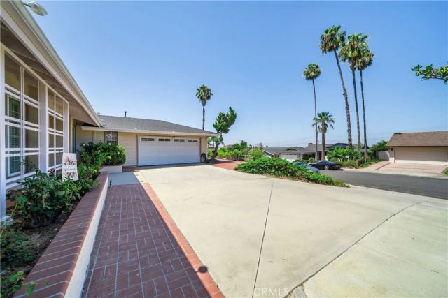 6224 Roundhill Drive, Whittier, CA 90601