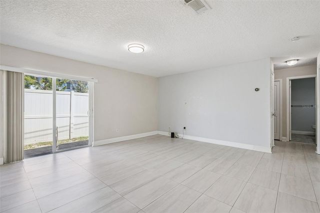 236 PLAZA OVAL, Casselberry, FL 32707