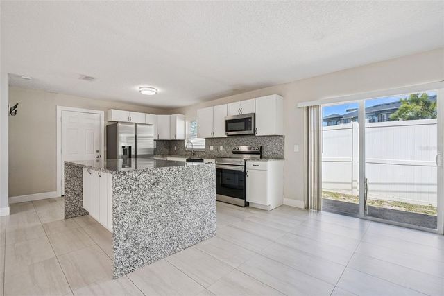 236 PLAZA OVAL, Casselberry, FL 32707