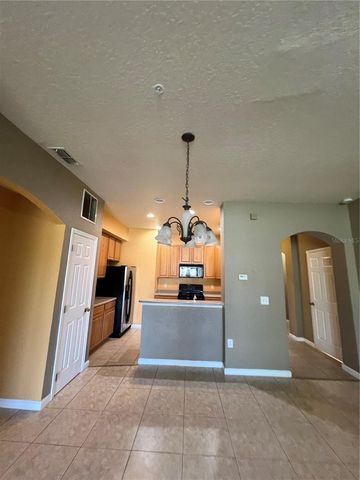 1316 FALLING STAR LN, Orlando, FL 32828