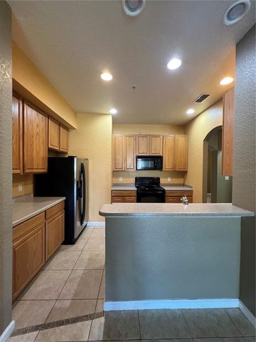 1316 FALLING STAR LN, Orlando, FL 32828