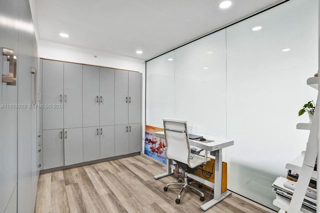 1 Century Ln 510, Miami Beach, FL 33139