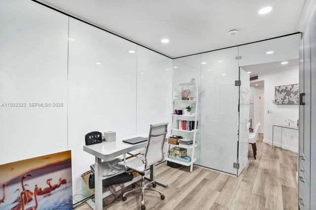 1 Century Ln 510, Miami Beach, FL 33139