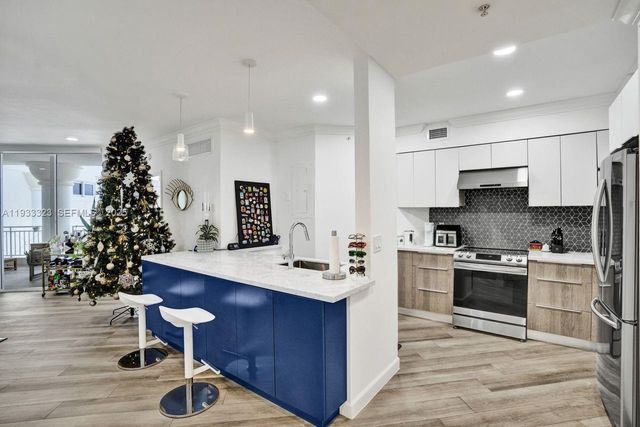 1 Century Ln 510, Miami Beach, FL 33139