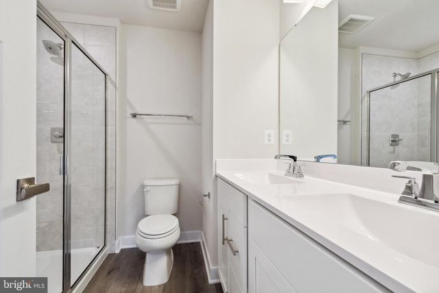 14040 SUNRISE VALLEY DR, Herndon, VA 20171