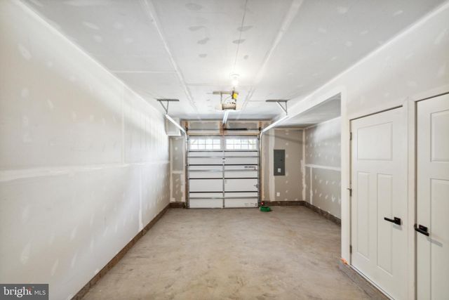 14040 SUNRISE VALLEY DR, Herndon, VA 20171