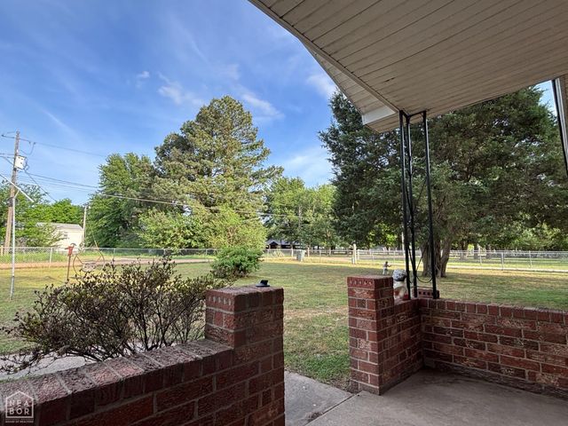 17133 Liles Lane, Trumann, AR 72472