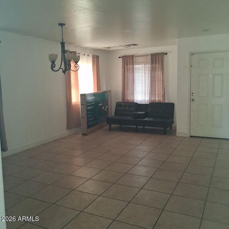 6513 W RIVA Road, Phoenix, AZ 85043 — photo 2
