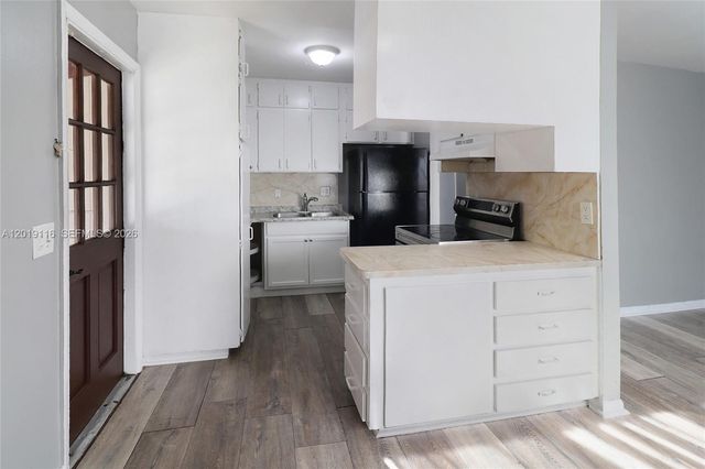 1856 NW 6th Ave, Pompano Beach, FL 33060