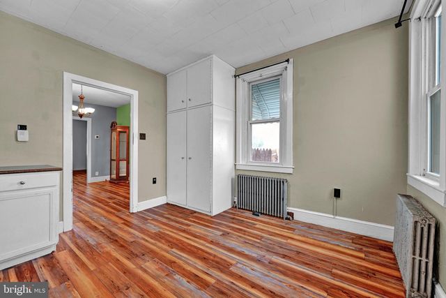 121 W WASHINGTON AVE, Myerstown, PA 17067