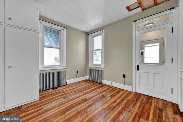 121 W WASHINGTON AVE, Myerstown, PA 17067
