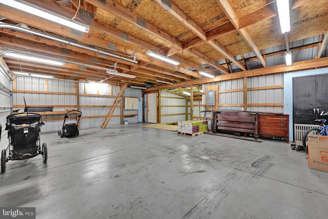 121 W WASHINGTON AVE, Myerstown, PA 17067