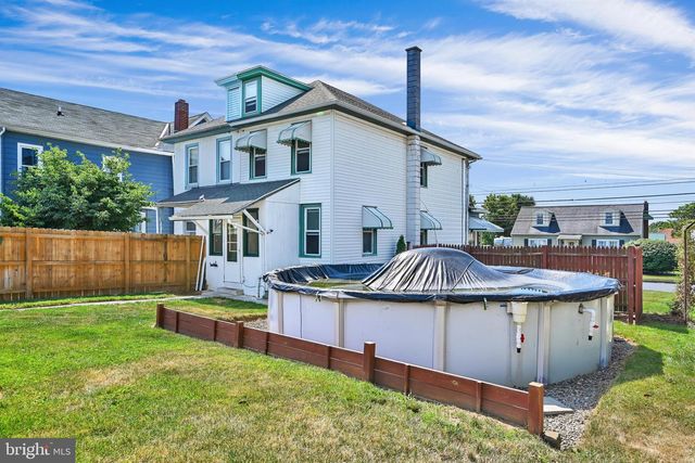 121 W WASHINGTON AVE, Myerstown, PA 17067