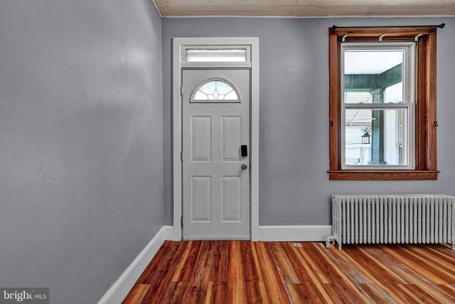 121 W WASHINGTON AVE, Myerstown, PA 17067