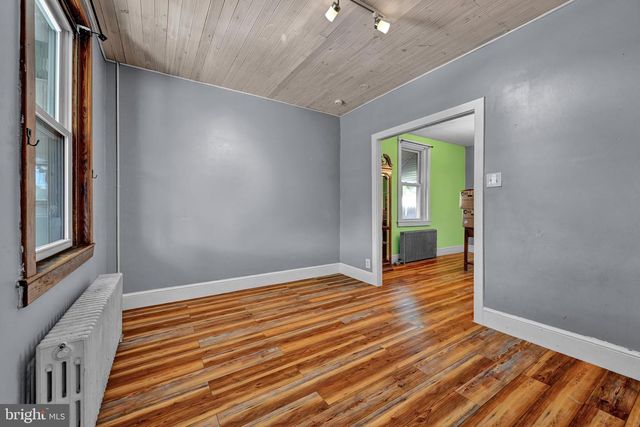 121 W WASHINGTON AVE, Myerstown, PA 17067