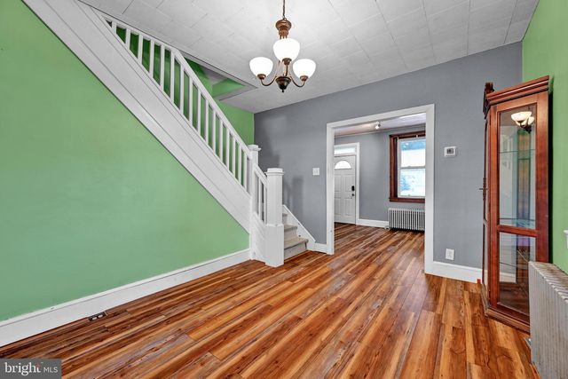 121 W WASHINGTON AVE, Myerstown, PA 17067
