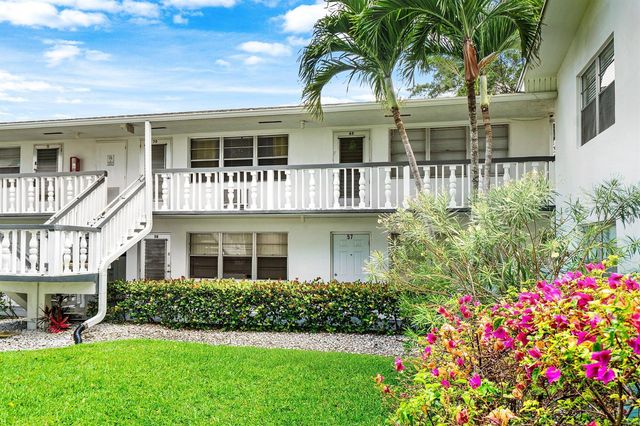 57 Canterbury, West Palm Beach, FL 33417
