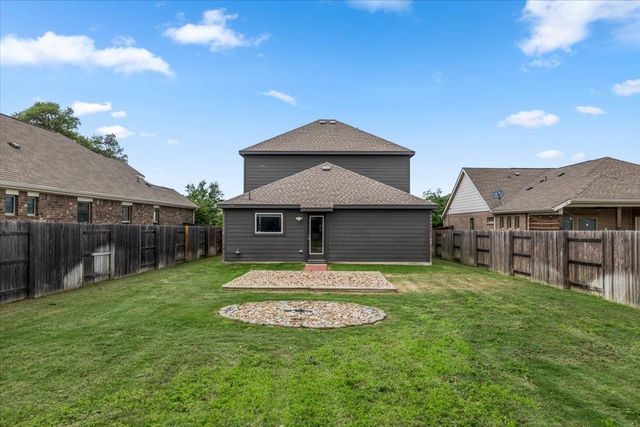 321 Buffalo View LN, Georgetown, TX 78628