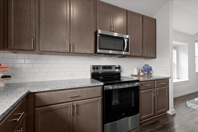 321 Buffalo View LN, Georgetown, TX 78628