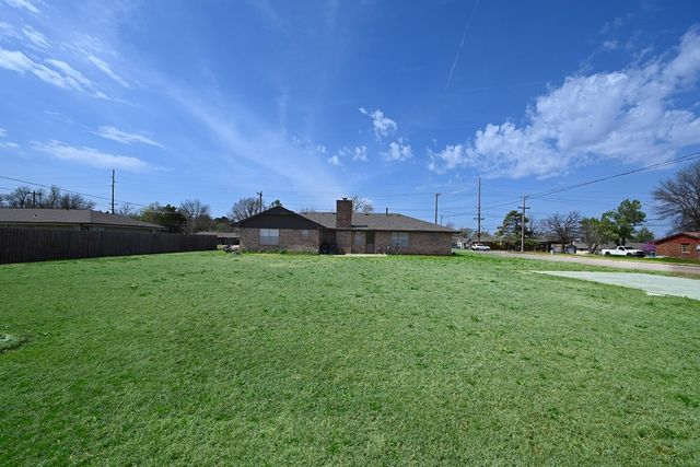 1523 N Jardot Road, Stillwater, OK 74075