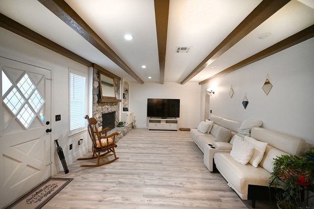 1523 N Jardot Road, Stillwater, OK 74075