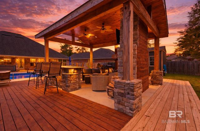 16108 Lakeway Drive, Loxley, AL 36551