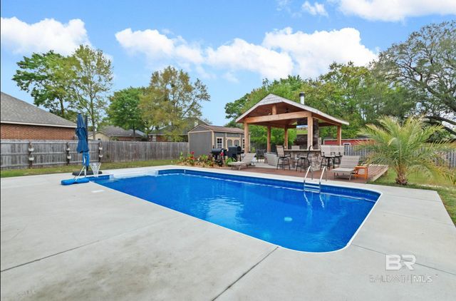 16108 Lakeway Drive, Loxley, AL 36551