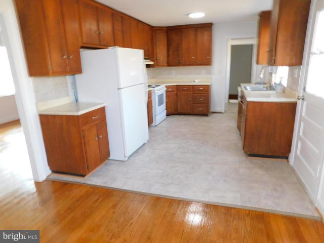 10374 RECTORY LN, King George, VA 22485