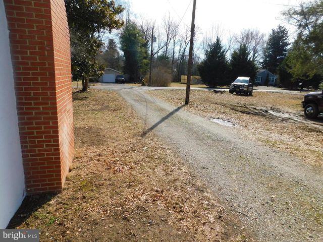 10374 RECTORY LN, King George, VA 22485