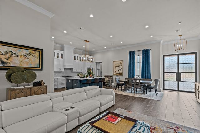 2137 Garrett Farms Row, Shreveport, LA 71106