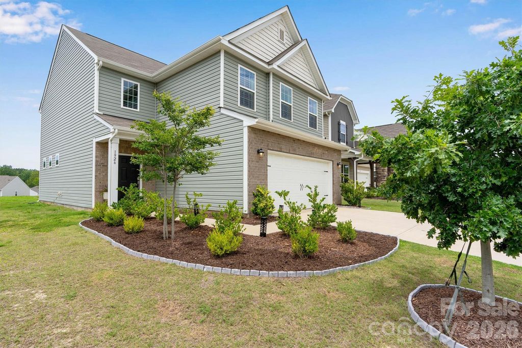 1926 Lowland Shade Court, Maiden, NC 28650