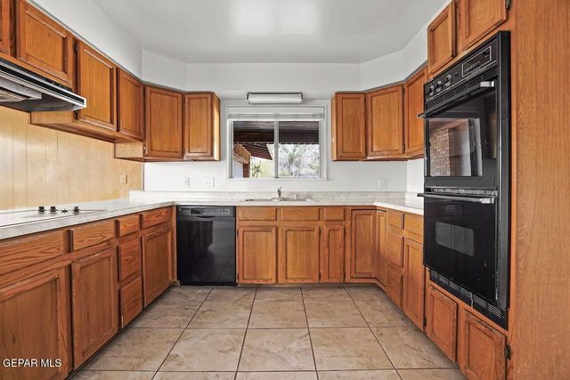 4208 HAMPSHIRE Lane, El Paso, TX 79902