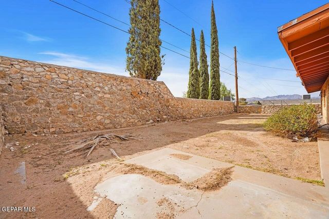 4208 HAMPSHIRE Lane, El Paso, TX 79902