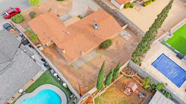 4208 HAMPSHIRE Lane, El Paso, TX 79902