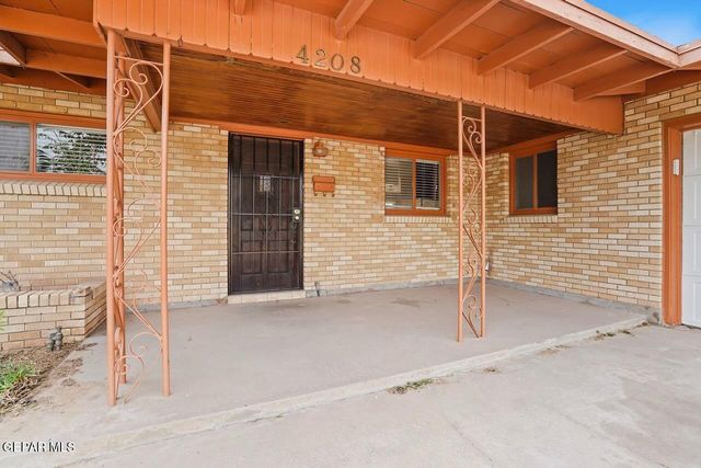 4208 HAMPSHIRE Lane, El Paso, TX 79902