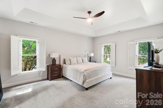 10427 Hadleigh Place, Charlotte, NC 28210