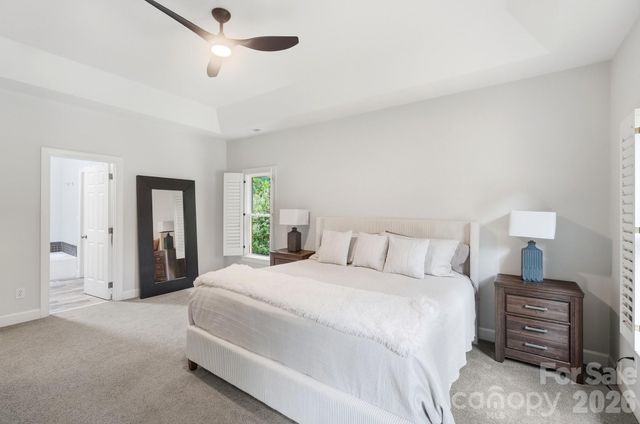 10427 Hadleigh Place, Charlotte, NC 28210