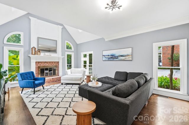 10427 Hadleigh Place, Charlotte, NC 28210
