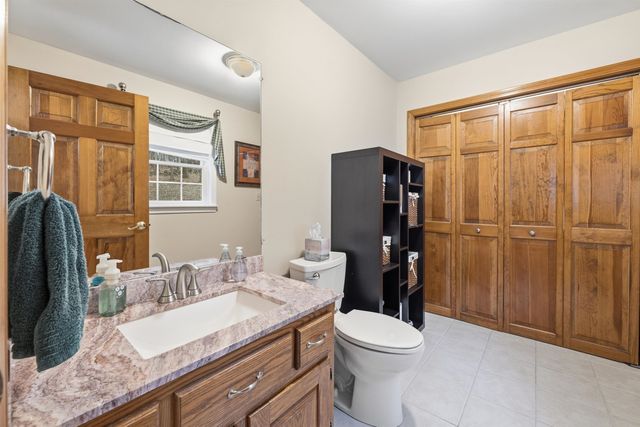 20 Stanwood Road, Salem, NH 03079