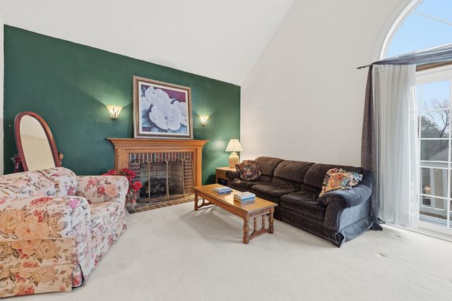 20 Stanwood Road, Salem, NH 03079