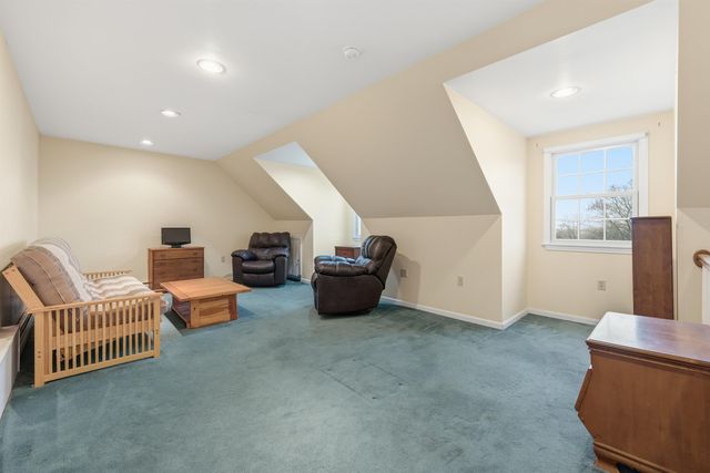 20 Stanwood Road, Salem, NH 03079