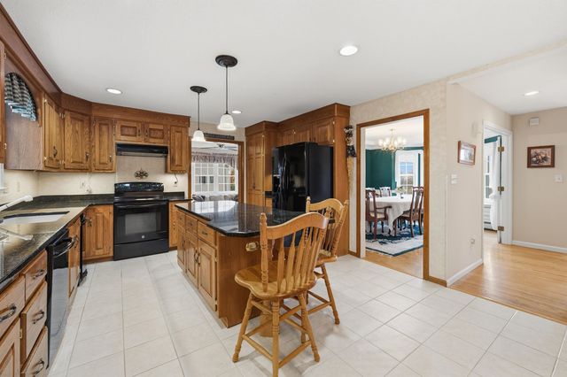 20 Stanwood Road, Salem, NH 03079