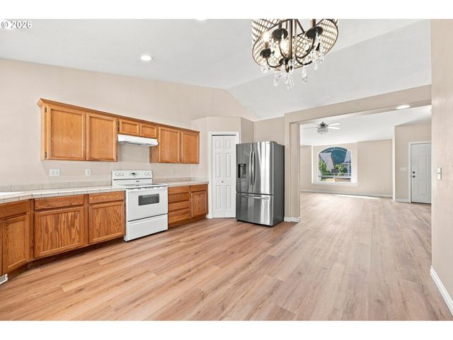 2624 Ne 80TH St, Vancouver, WA 98665