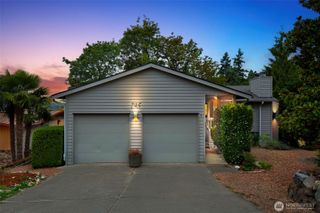 725 Wynwood Drive, Kent, WA 98030