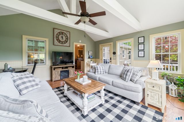 924 Roxbury Road, Southbury, CT 06488