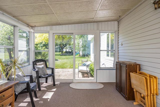 1710 ARLINGTON DRIVE, Oshkosh, WI 54904