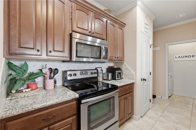 1440 Crescent Ridge Drive, College Station, TX 77845