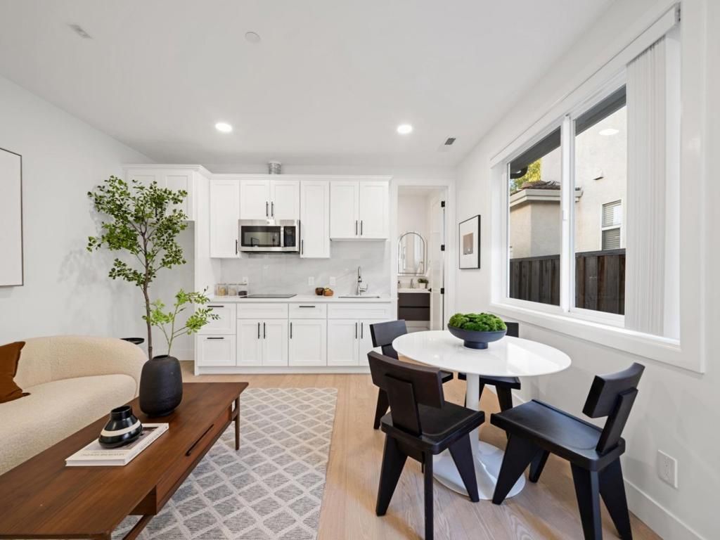 Image 18 of property listing at 10831 Johnson Avenue, Cupertino, CA 95014