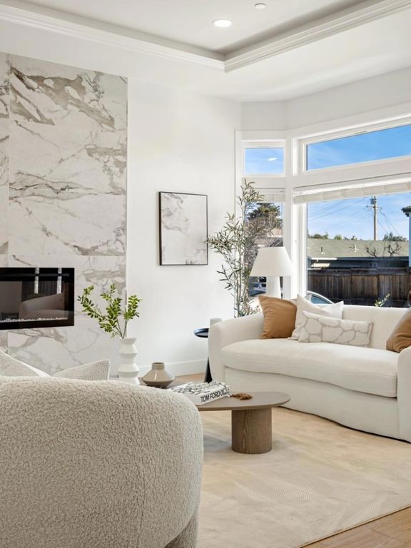 Image 8 of property listing at 10831 Johnson Avenue, Cupertino, CA 95014