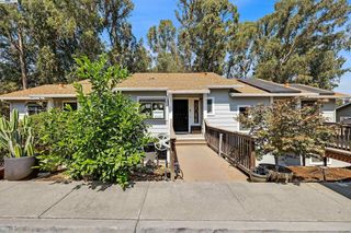 3238 Monika Ln, Hayward, CA 94541
